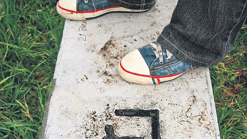 Адреса, домены, явки