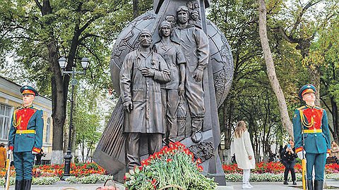 Четвертая волна будет масштабнее трех предыдущих и начнется в конце сентября