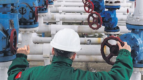 Санкции пропускают газ